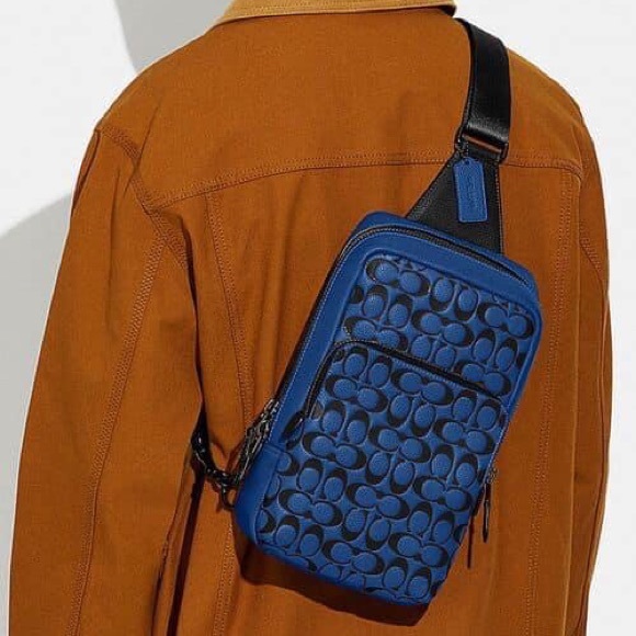 Coach Gotham Pack In Signature Leather - Picture 3 of 11